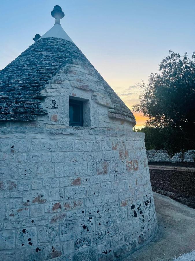 Scardino Trulli Hotel Locorotondo Exterior photo